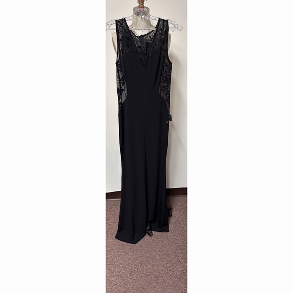 BLACK See Through Lace Dress - Picture 1 of 3